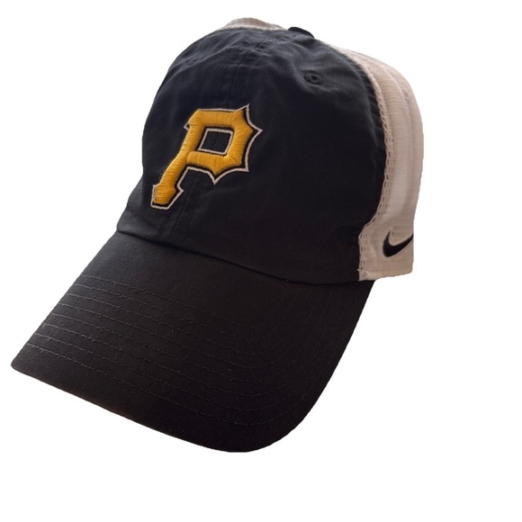 Nike Other - Pittsburgh Pirates MLB Men's Nike Heritage86 Adjustable Strapback Mesh Cap Hat
